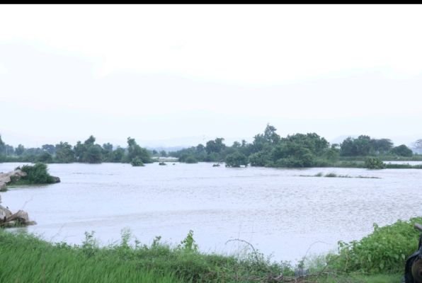 ఆర్నాబ్' తుఫాన్ బీభత్సం
