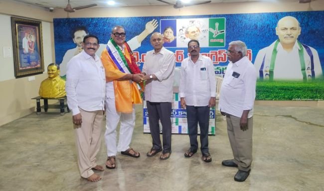 ఇండిపెండెంట్ అభ్యర్థిగా సత్యనారాయణ ఏకగ్రీవం