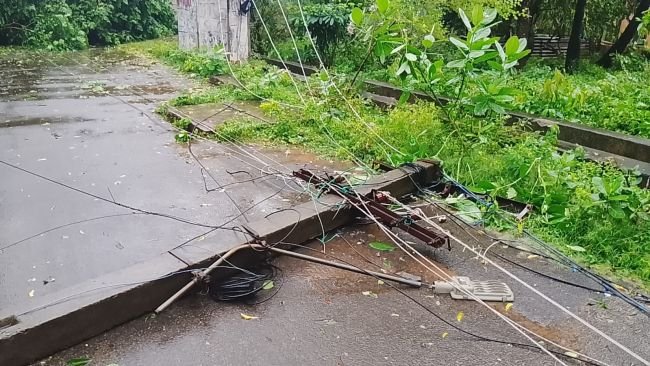 'అర్నబ్' అల్లకల్లోలం.. గాజువాక అతలాకుతలం