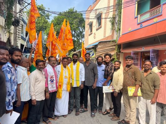 మోడల్ కాలనీగా తీర్చిదిద్దుతా... -59వ డివిజన్ ప్రచారంలో జగదీష్ ప్రచారం 