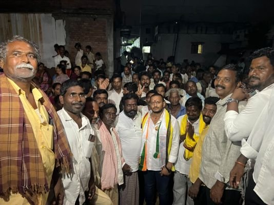అవకాశం ఇవ్వండి అభివృద్ధి చేసి చూపిస్తా చీడికాడ కూటమి జెడ్పిటిసి అభ్యర్థి 