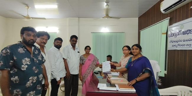ఇద్దరు టిడిపి సభ్యులు ఏకగ్రీవం