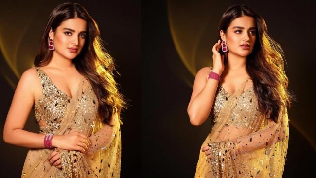 వరుసగా ఆరు ఫ్లాపులు పడినా చెక్కుచెదరని క్రేజ్.. చేతిలో ఏకంగా అరడజను సినిమాలతో దూసుకుపోతున్న టాలీవుడ్ బ్యూటీ