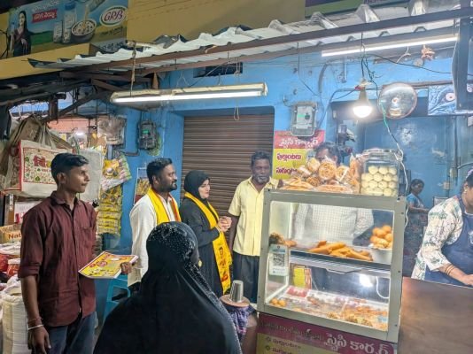  ప్రజా సమస్యల పరిష్కారమే లక్ష్యంగా కీర్తి జావిద్ ప్రచారం