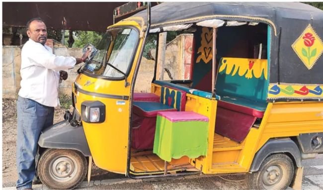 ఆటో స్టీరింగ్‌ నుంచి.. రాజకీయ పగ్గాల వరకు ముత్తుకూరు ఎంపీటీసీగా ప్రసాద్ ఏకగ్రీవ ఎన్నిక