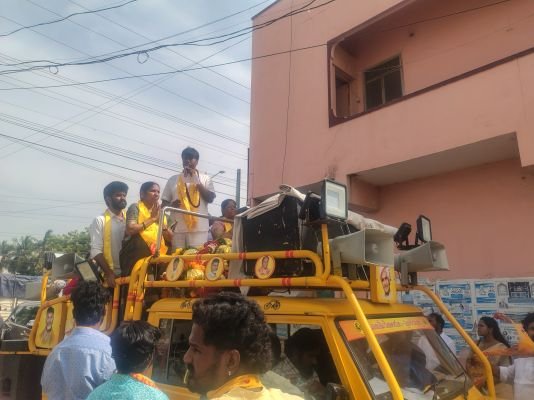 వైసీపీ పట్టణ అభివృద్ధి చేసింది లేదు.. ఎమ్మెల్యే బివి 