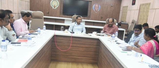 రైతులకు మెరుగైన మార్కెటింగ్ సౌకర్యాలు కల్పించాలి – జిల్లా కలెక్టర్