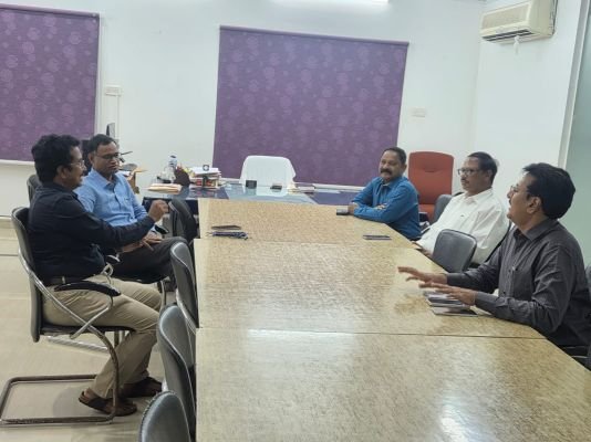ఎన్నికల వ్యయ వివరాలను పక్కాగా నిర్వహించాలి  వ్యయ పరిశీలకులు వి. సాయిబాబు