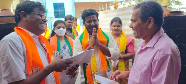 కూటమి ఎంపీటీసీ అభ్యర్థి రావి చైతన్య కిషోర్ ఎన్నికల ప్రచారం ప్రారంభం