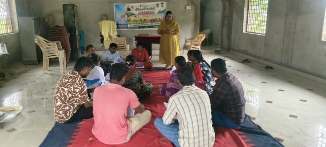యాసంగిలో ఆరుతడి పంటల సాగుకు రైతులు ప్రాధాన్యమివ్వాలి - మండల వ్యవసాయ అధికారి జి. కిరణ్మయి