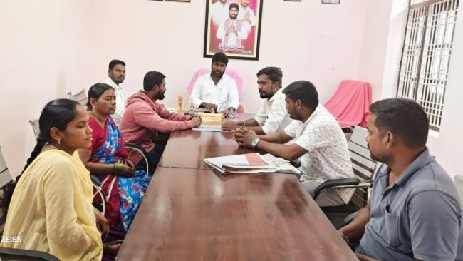 *గుండారెడ్డిపల్లిలో జనరల్ బాడీ సమావేశం నిర్వహించిన గ్రామ సర్పంచ్ పిల్లి బాబు*