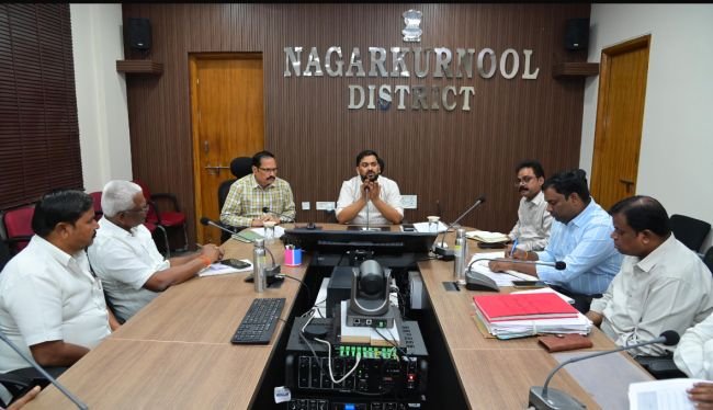 రైస్ మిల్లర్లు బకాయిలను వెంటనే చెల్లించాలి-కలెక్టర్ హేమంత్ కేశవ్ పాటిల్