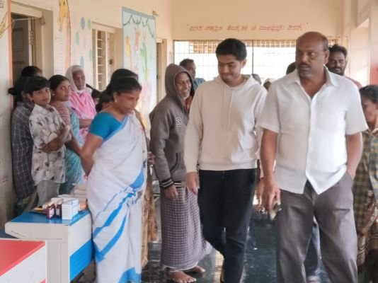 పునరావాస కేంద్రాల్లో సమస్యలు పరిష్కరించాలి