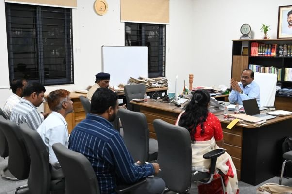 ప్రజలకు సకాలంలో బియ్యం అందేలా చర్యలు చేపట్టాలి... అదనపు కలెక్టర్ కె. చంద్రారెడ్డి