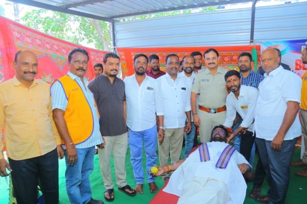 రక్తదానం గొప్ప సామాజిక సేవకు ప్రతీక 
