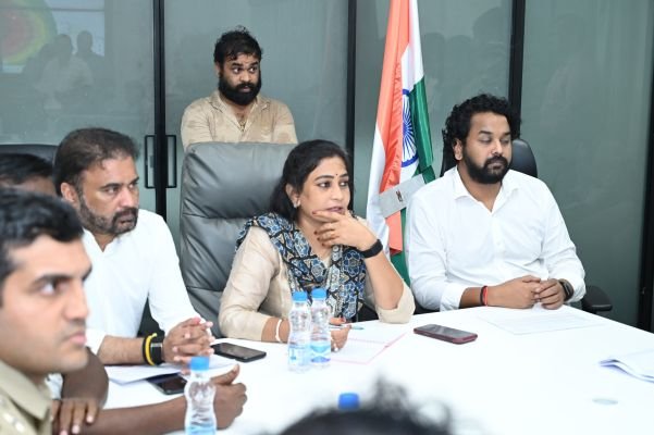 యుద్ధ   ప్రాతిపదికన  పునరుద్ధరణ చర్యలు చేపట్టాలి 