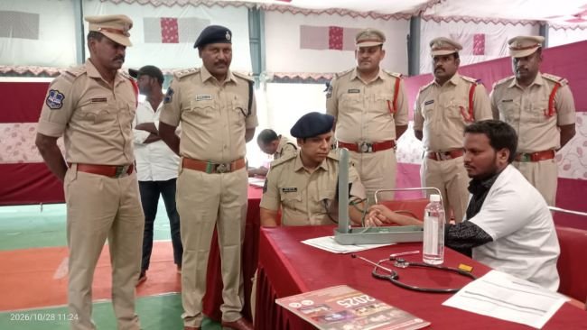 రక్తదానం ప్రాణదానం  తలసేమియా చిన్నారుల కోసం రక్తదాన శిబిరం విజయవంతం