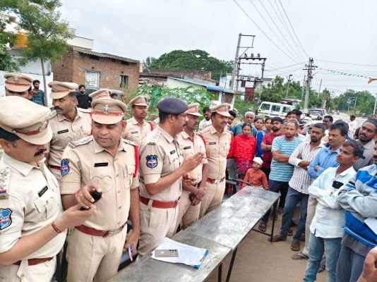 ప్రజల్లో అభద్రతాభావాన్ని తొలగించడమే ప్రత్యేక తనిఖీల లక్ష్యం: డీఎస్పీ