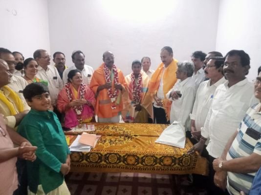 ఉయ్యూరు అభివృద్ధి కోసం కూటమి అభ్యర్థులను గెలిపించాలి