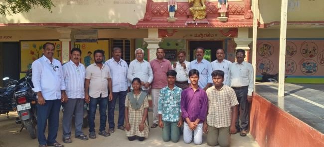 పీఎం శ్రీ బాలుర పాఠశాలకు చెందిన నలుగురు విద్యార్థులు ఎంపిక
