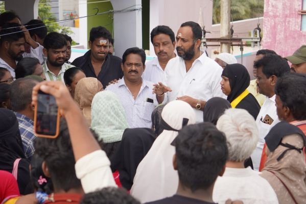 64వ డివిజన్‌లో టీడీపీ అభ్యర్థి నజీమా నౌషాద్‌కు మద్దతుగా విస్తృత ప్రచారం