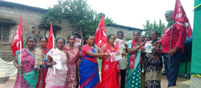 ప్రచారంలో దూసుకుపోతున్న సిపిఎం అభ్యర్థి 