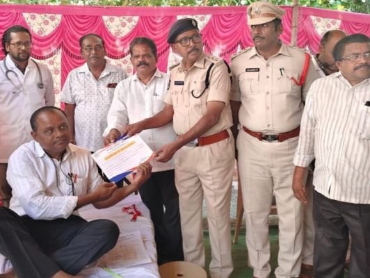 రక్తదానం మనందరిబాధ్యత ఇదే మనం సమాజానికి ఇచ్చే గొప్ప భద్రత.