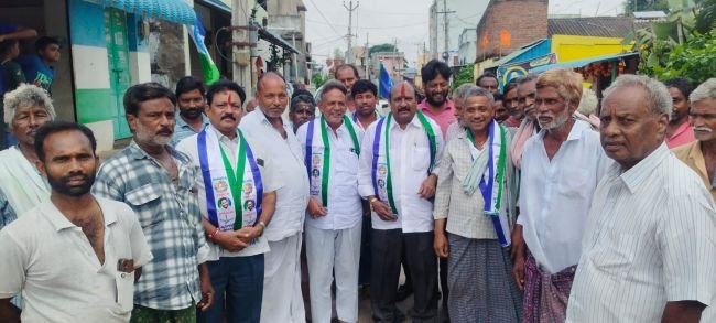 పెంట, రంగారాయ పురం గ్రామంలో ప్రచారంలో పాల్గొన్న జెడ్పీటీసీ అభ్యర్థి వేణు