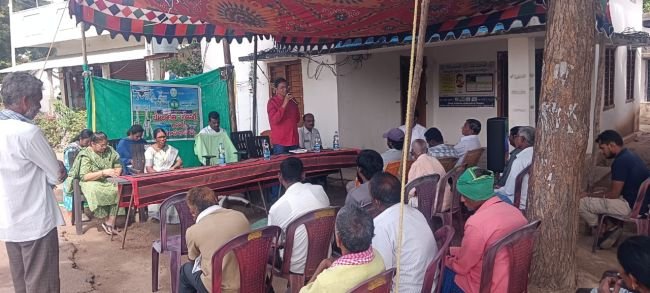 రీ సర్వే సద్వినియోగం చేసుకోవాలి.. -తహసీల్దార్ శ్రీకాంత్.