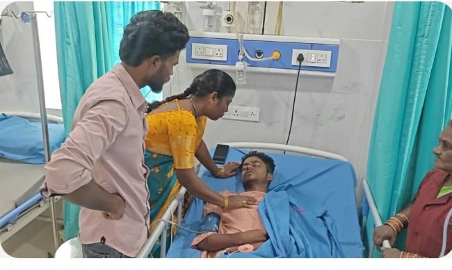శ్రీచైతన్య హాస్టల్‌లో విద్యార్థుల ఘర్షణ.. ఇంటర్‌ విద్యార్థికి తీవ్ర గాయాలు, పరిస్థితి విషమం