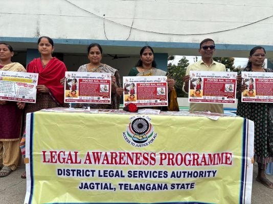 పోక్సో చట్టంపై న్యాయ అవగాహన  పోస్టర్ ఆవిష్కరణ