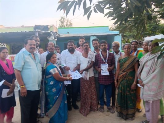 వైసిపి అధికారంలో ఉన్నప్పుడే పథకాలు అందరికీ అందాయి ఎంపీటీసీ అభ్యర్థులు :- శ్యామల,ఆయిషా...