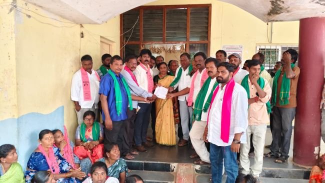 కట్టంగూరును తక్షణమే కరువు మండలంగా ప్రకటించాలి డాక్టర్ నలగాటి ప్రసన్నరాజు