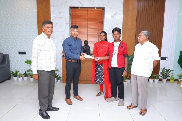 పోలీసు కుటుంబాలకు అండగా పల్నాడు జిల్లా ఎస్పీ
