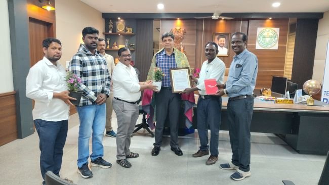 ఎయిడ్స్ నియంత్రణలో కామారెడ్డి జిల్లా బేష్ కలెక్టర్ ను అభినందించిన కేంద్రం