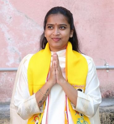 మీ బిడ్డ గా  ఒక్క అవకాశం ఇవ్వండి... 23 వ డివిజన్ కార్పొరేటర్ గా అమృత లక్ష్మిని గెలిపించండి 