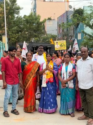 ప్రచార జోరు పెంచిన పుష్పవతి  -జీవకోన ప్రాంతంలో ఇంటింటికి విస్తృత ప్రచారం