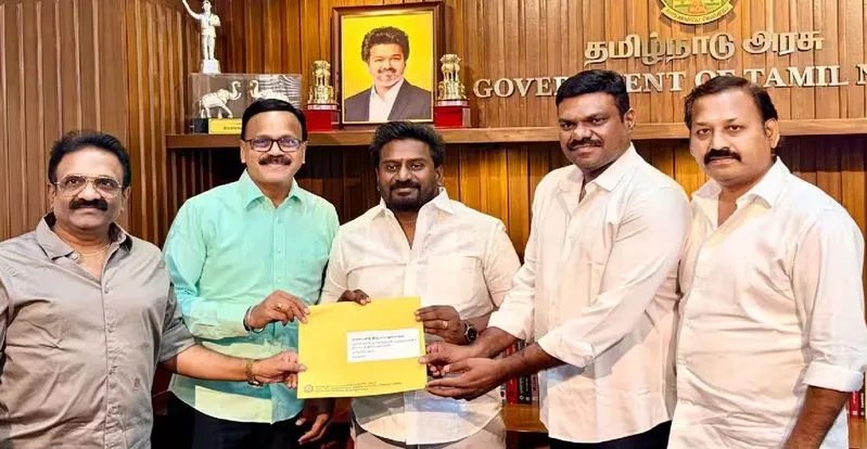 తమిళనాడులో సినిమా షోల వేళల్లో మార్పులు.. ఉదయం 6 గంటల నుంచి అర్ధరాత్రి వరకు అనుమతి కోరిన నిర్మాతలు