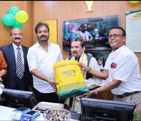 భారతీయ సంస్కృతికి కట్టుబొట్టు అద్దం పట్టేలా రామరాజ్ కాటన్............. తుడా చైర్మన్ డాలర్స్ దివాకర్ రెడ్డి