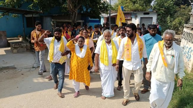 21వ వార్డులో టీడీపీ అభ్యర్థి జీకే మనీ విస్తృత ప్రచారం