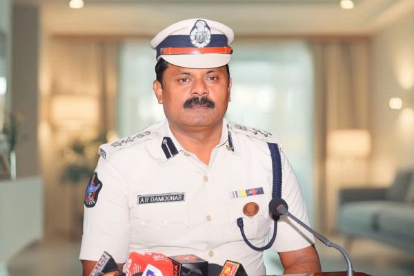 మున్సిపల్ ఎన్నికల కు పటిష్ట పోలీసు బందోబస్తు....