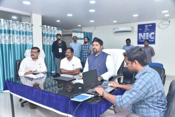 తుది విడత పోలింగ్ అధికారులు కేటాయింపులు పూర్తి ....