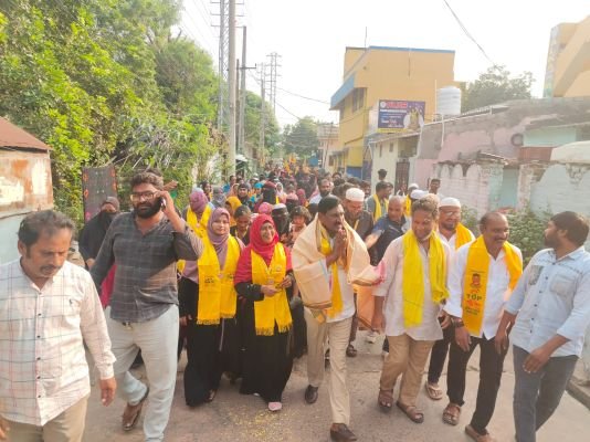 69వ డివిజన్‌లో టీడీపీ అభ్యర్థులకు మద్దతుగా బీద మస్తాన్ రావు భారీ ర్యాలీ