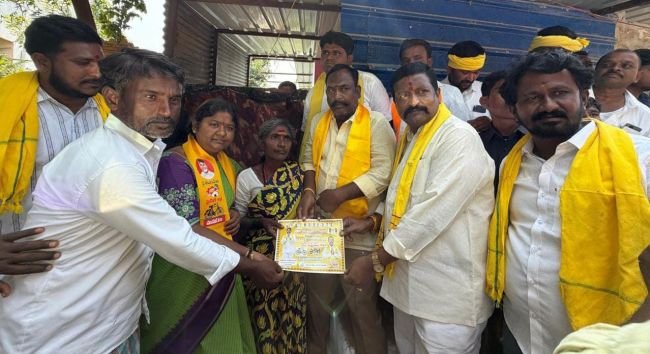 దిబ్బనదొడ్డిలో టీడీపీ ప్రచారం తో స్వల్ప ఉద్రిక్తత