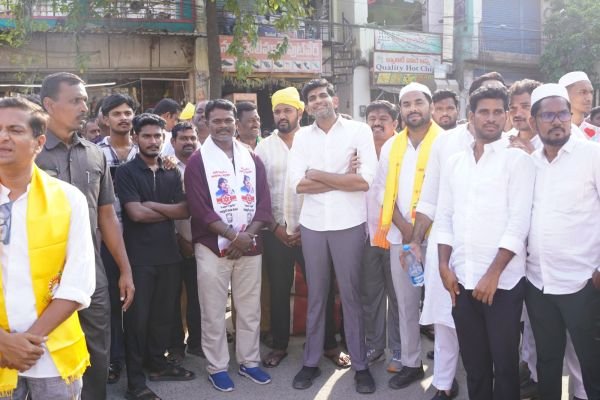 తాడిపత్రిలో సైకిల్ గుర్తుకు ఓటేయాలని ఎమ్మెల్యే జేసీ అస్మిత్ రెడ్డి విస్తృత ప్రచారం