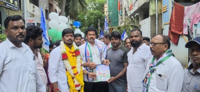 ఉత్తర నియోజకవర్గం 50 వార్డు ఎన్నికల ప్రచారంలో పాల్గొన్న  కె.కె రాజు  