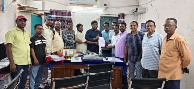 * జర్నలిస్టులపై దాడులు అమానుషం