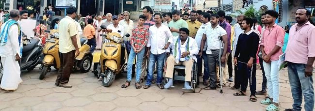 ప్రతి ఒక్కరూ ఓటు హక్కును వినియోగించుకోవాలి