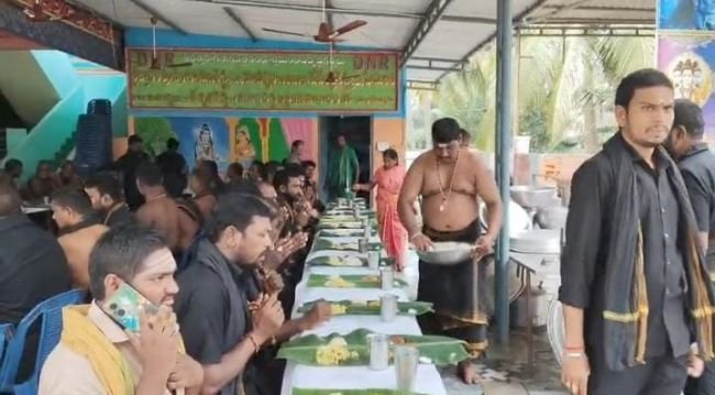అయ్యప్ప, శివమాలధారణ స్వాములకు అన్న సమారాధన. 