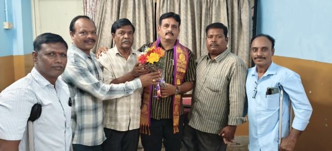 దివ్యాంగ ఉద్యోగుల సమస్యల కోసం కృషి చేస్తాం   దివ్యాంగ ఉద్యోగుల రాష్ట్ర ఉపాధ్యక్షులు ప్రకాష్ 